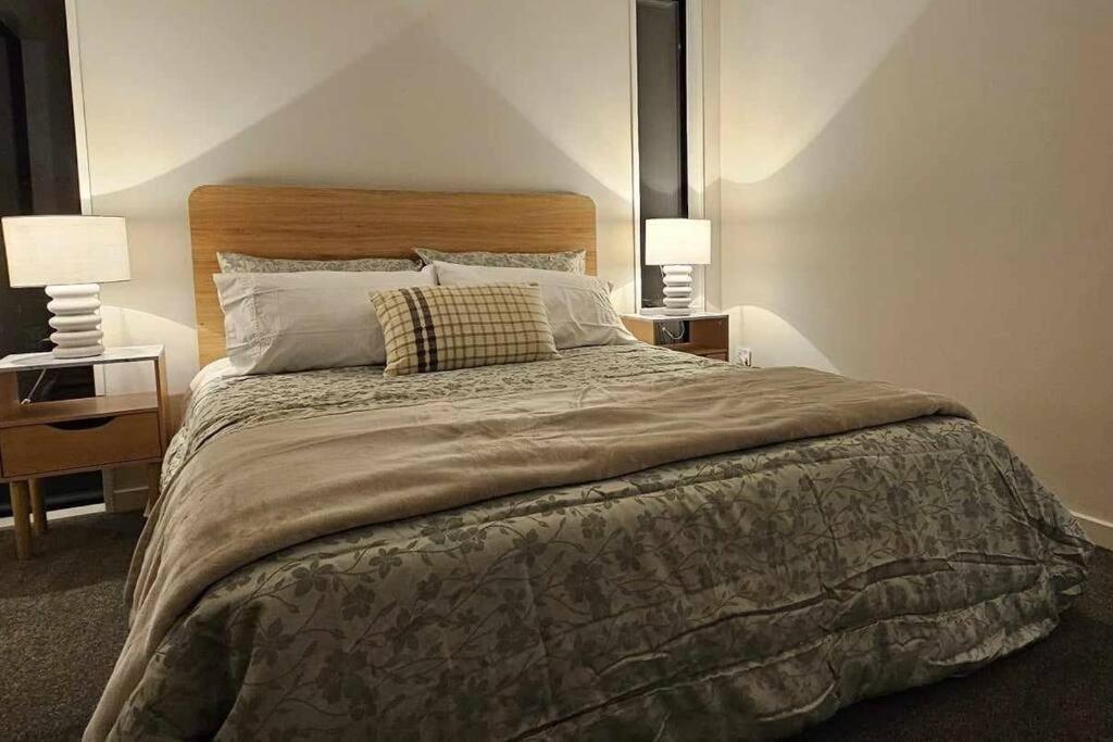 2-Bedroom Ensuite, Close To City, Comfortable, Accessible With Own Parking كريستتشيرش المظهر الخارجي الصورة